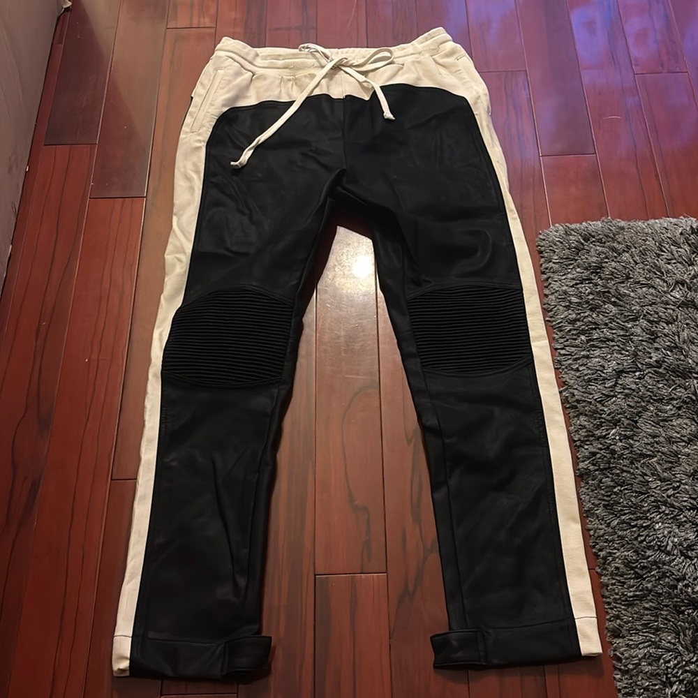 MNML pleather Joggers XL